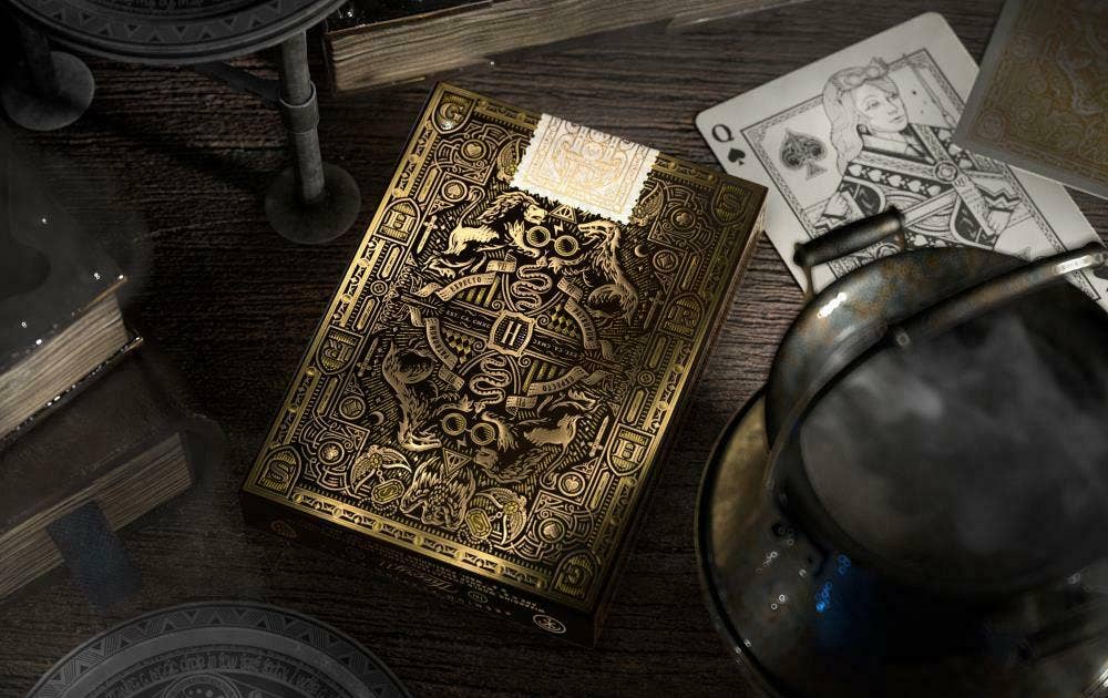 Cardshouse - Harry Potter Hufflepuff Yellow Theory11 Playing Cards