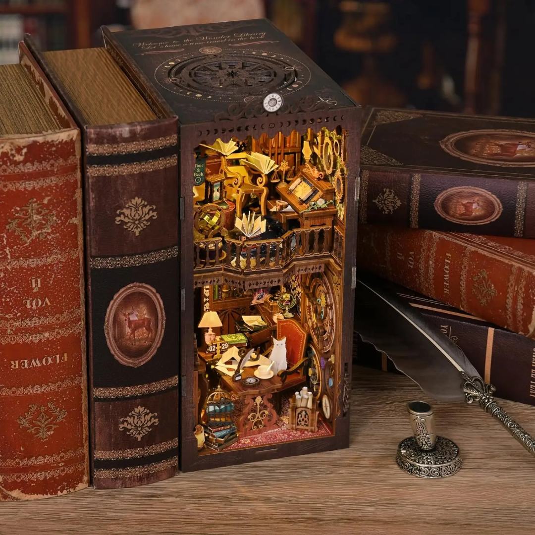 Wonder library book nook